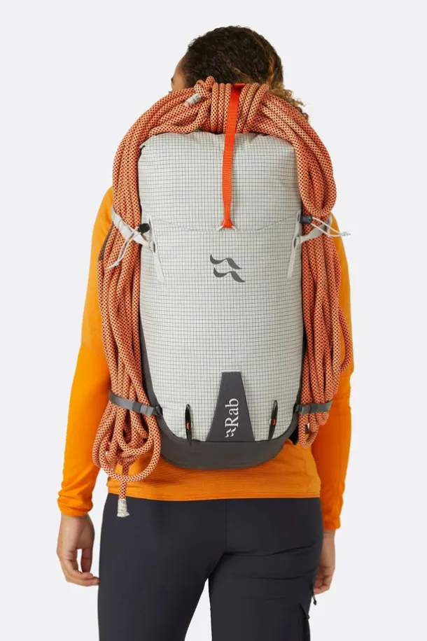 Sac à dos de montagne 28 litres Latok
